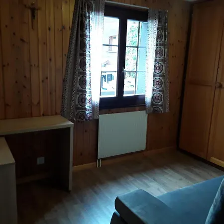 Les Melezes Apartman *